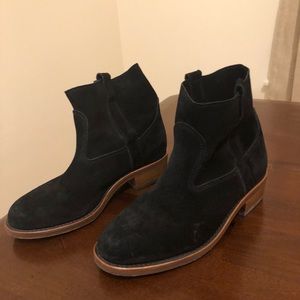 Suede Steven Alan ankle boots!